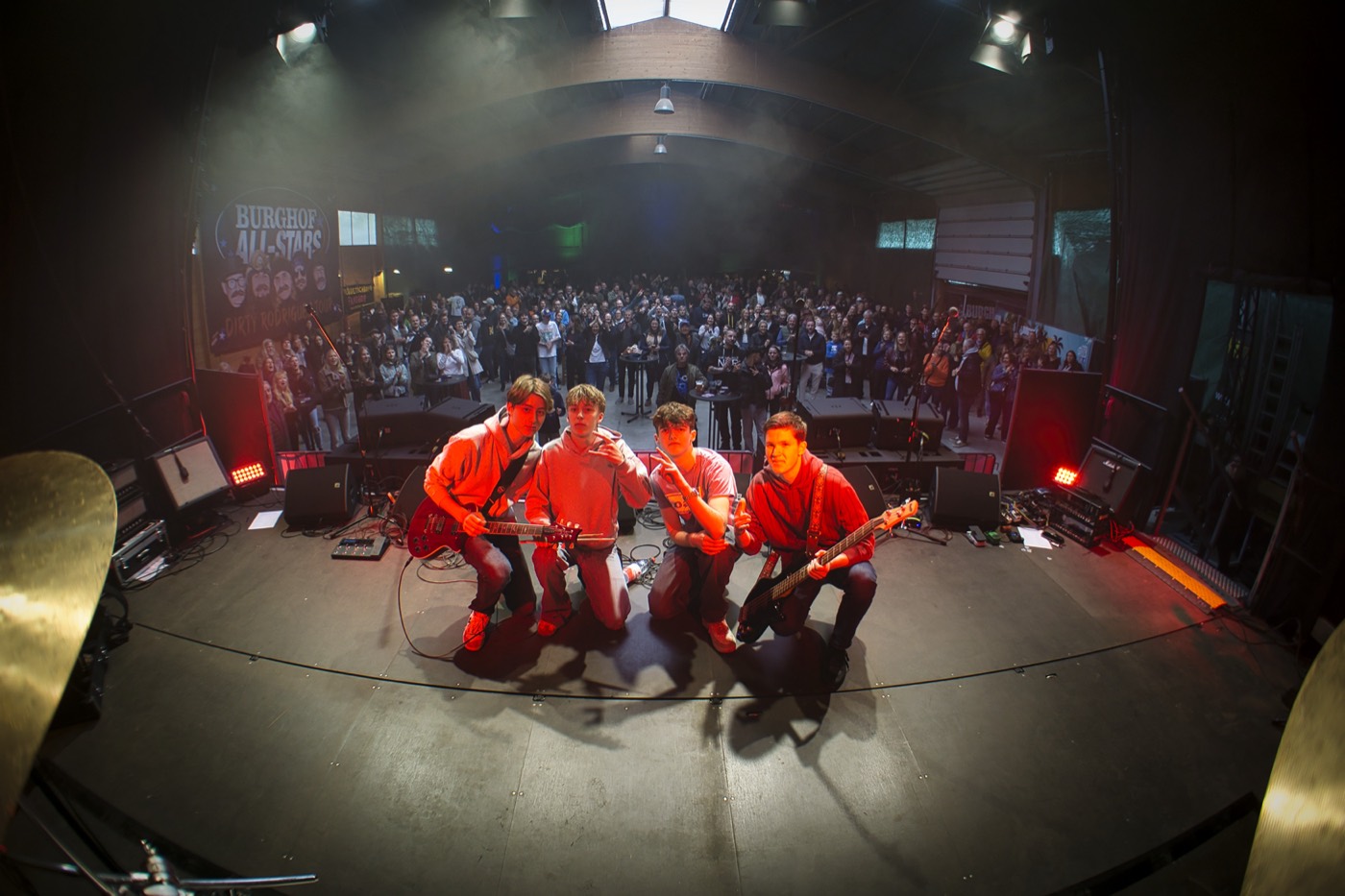 5Work live on stage
